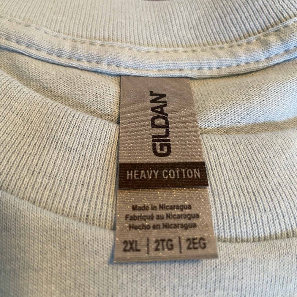 Women’s Long Sleeve Shirt. 2XL, Light Blue With A Cute Cow Print. NWOT - Picture 6 of 7